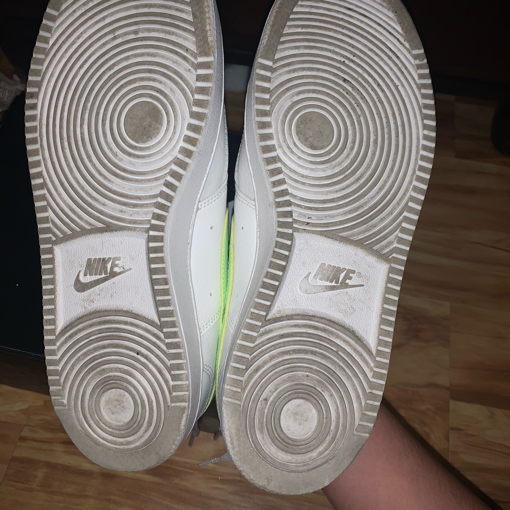 COURT VISION LOW SNEAKER - WOMEN'S